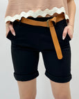 Pantaloncini basic con cintura