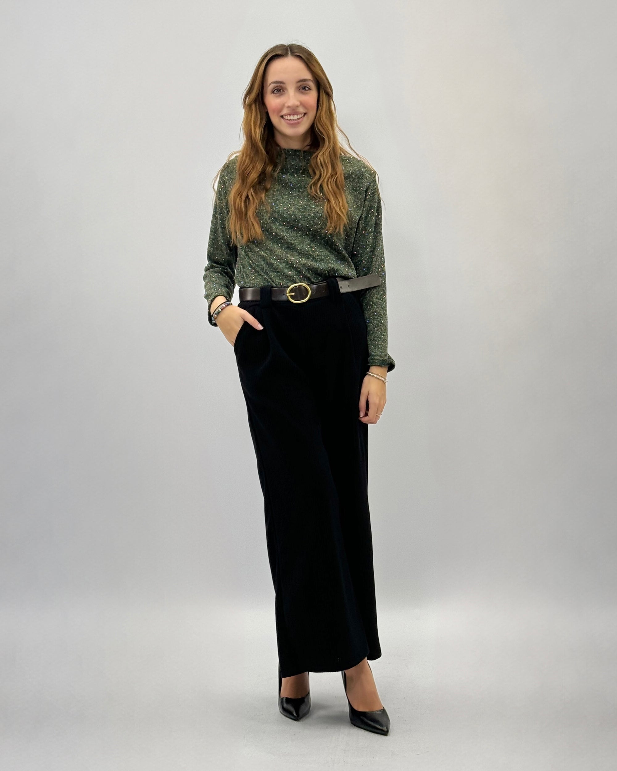 Pantaloni in velluto a palazzo con cintura