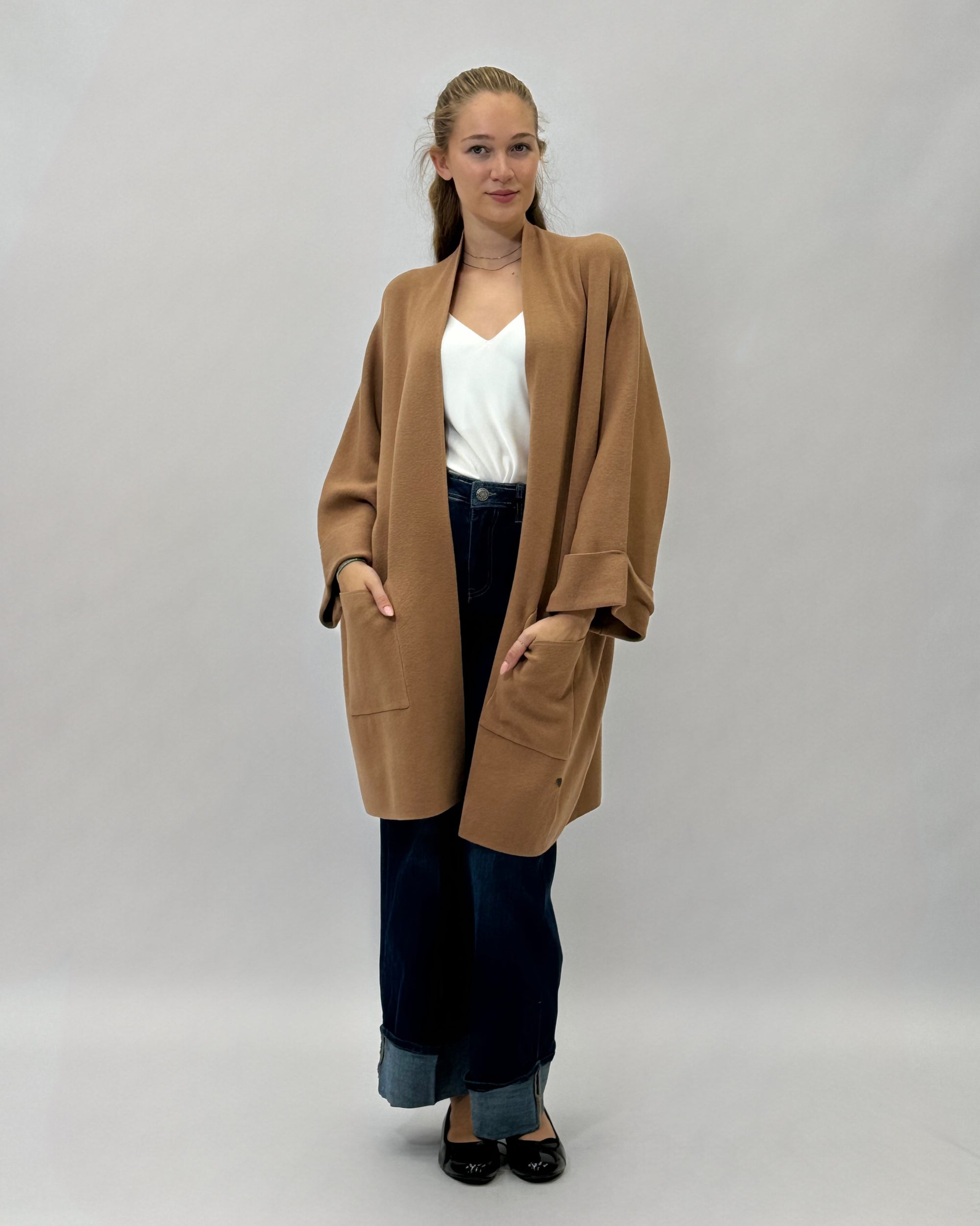 Cardigan lungo comodo con tasche