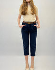 Pantaloni con cintura e tasche