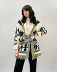 Cardigan con frange e cintura