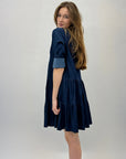 Abito in denim con balze scollo alla coreana