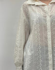 Camicia comoda in pizzo sangallo dettaglio righe