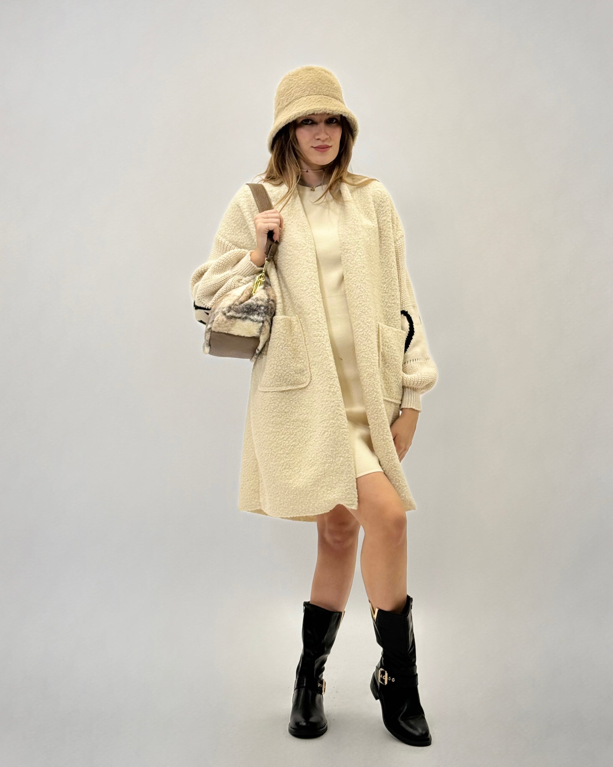 Cappotto morbido con dettaglio cuore