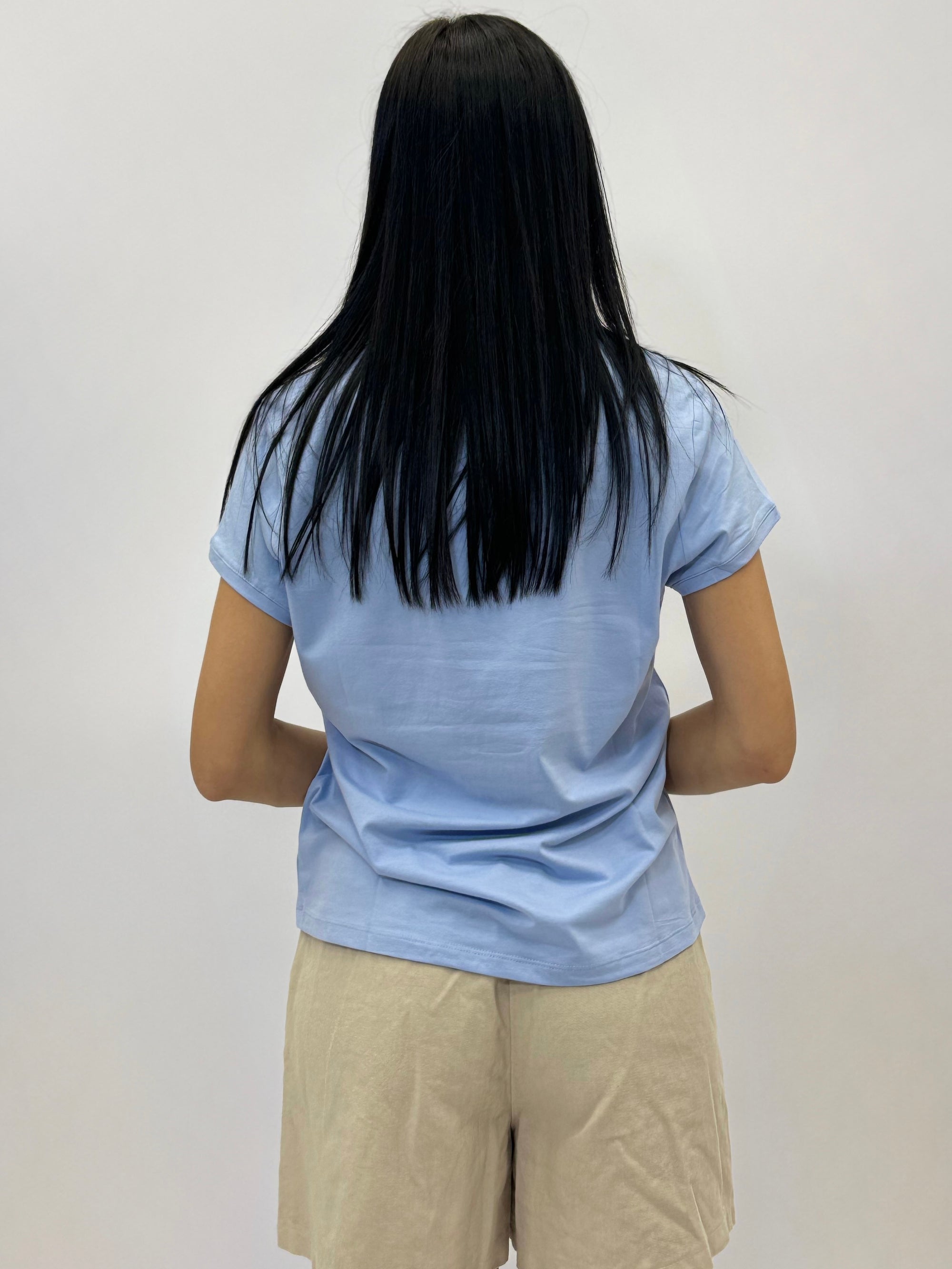 T-shirt tinta unita taglia grande con scollo a V