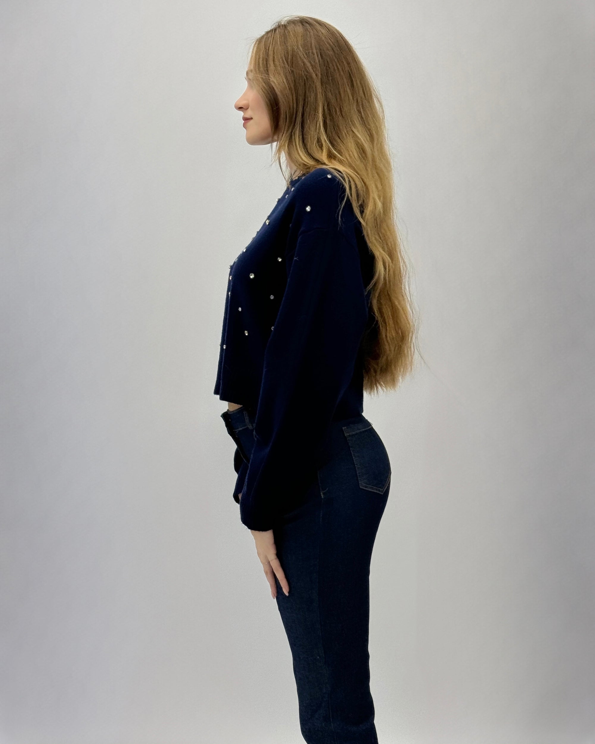 Pullover con applicazione gioielli