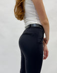 Pantaloni con cintura con tasche