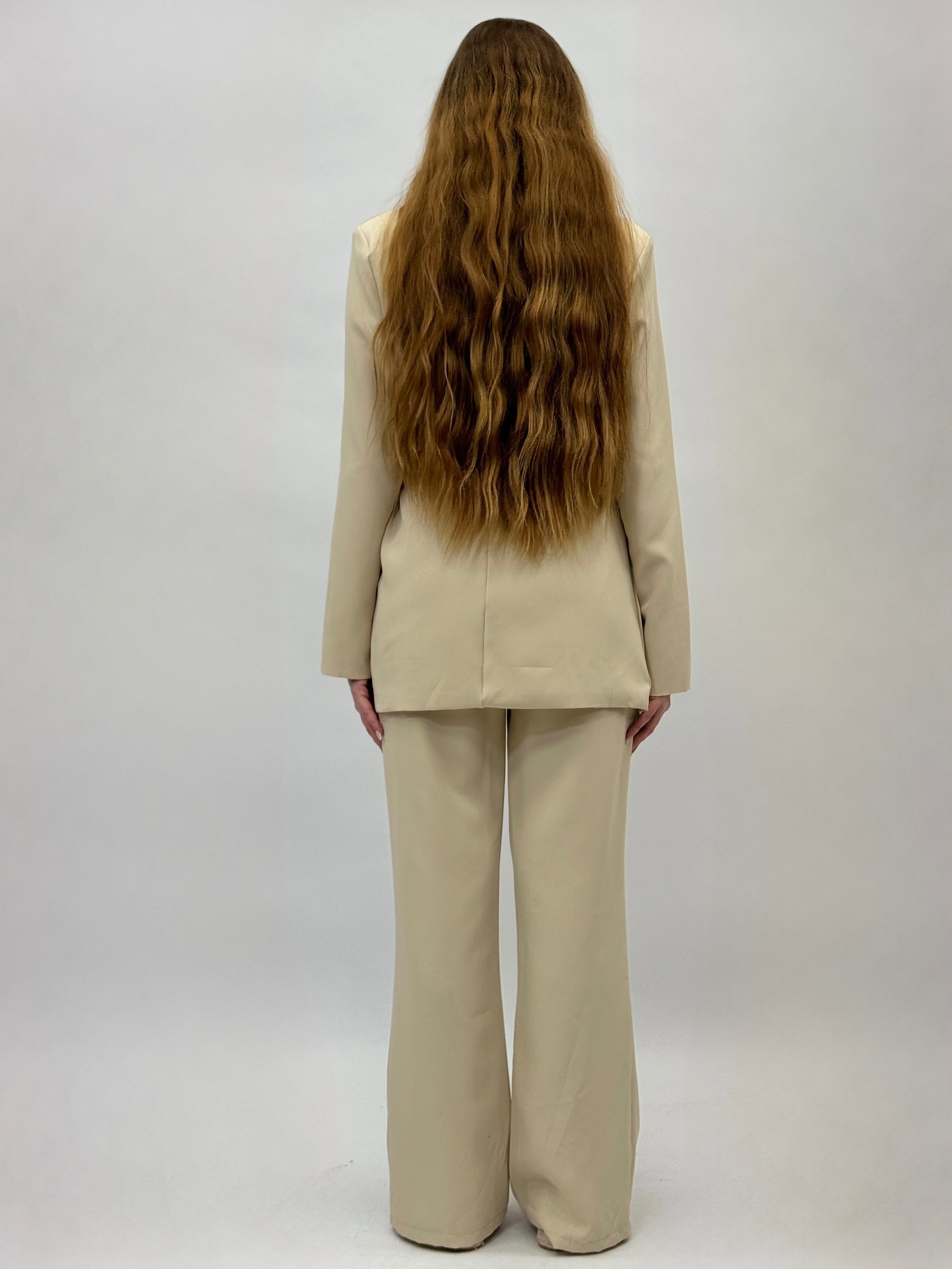 Completo giacca e pantalone con cintura
