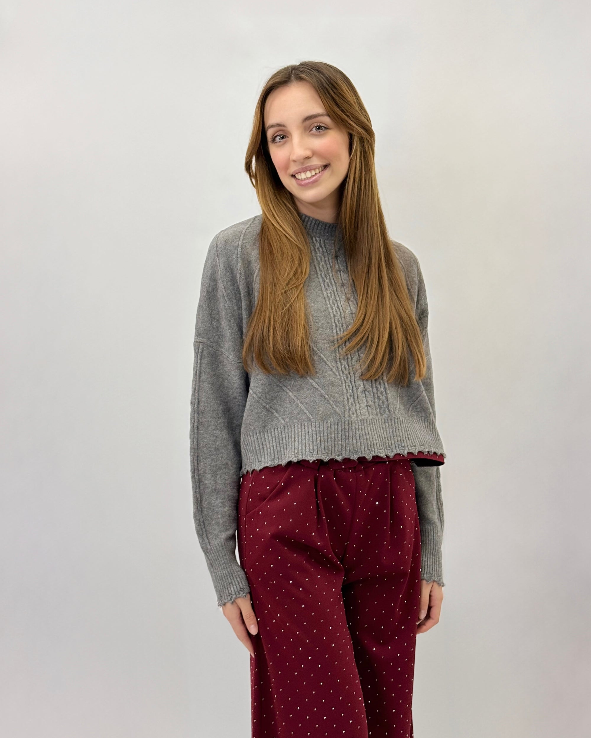 Pullover crop con rotture