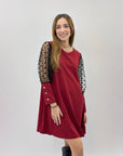 Abito con maniche in organza a pois