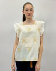Maglia con ricami e maniche volant