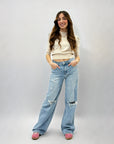 Jeans dritto con strappi