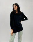 Pullover ampio girocollo con tasche