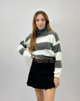 Maglione dolcevita righe effetto peluche