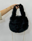 Borsa shopper in ecopelliccia con tracolla