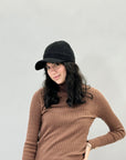 Cappello intrecci con visiera