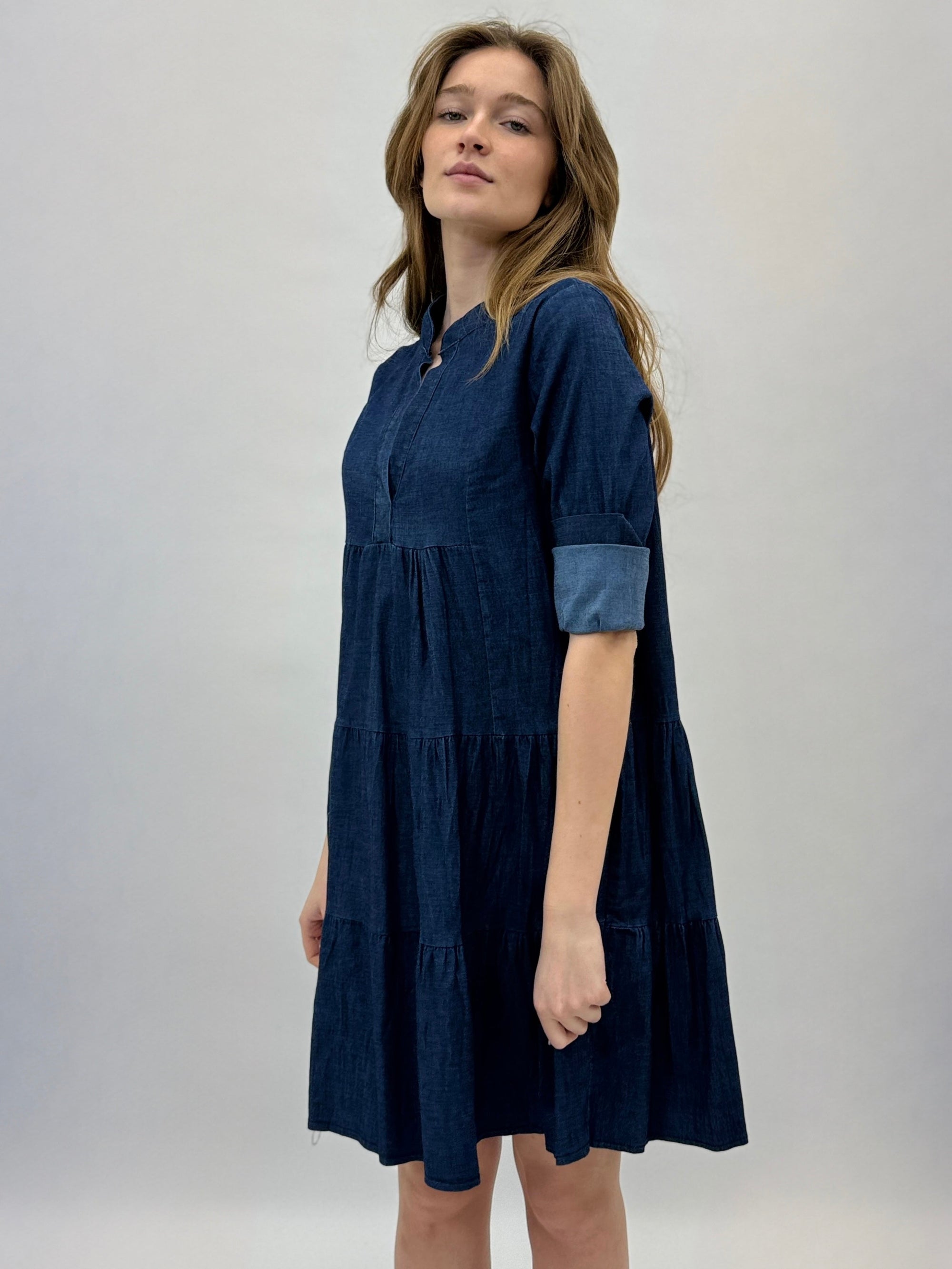 Abito in denim con balze scollo alla coreana