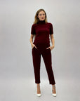 Pantaloni a sigaretta con svolta