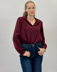 Camicia con spalle imbottite