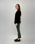 Maglione ampio con tasche frontali
