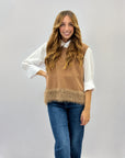 Maglia gilet morbida con piume