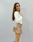 Maglia costine con scollo particolare