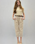 Pantaloni con cintura e tasche