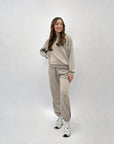 Completo felpa e pantaloni basic