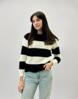 Pullover morbido a righe effetto peluche