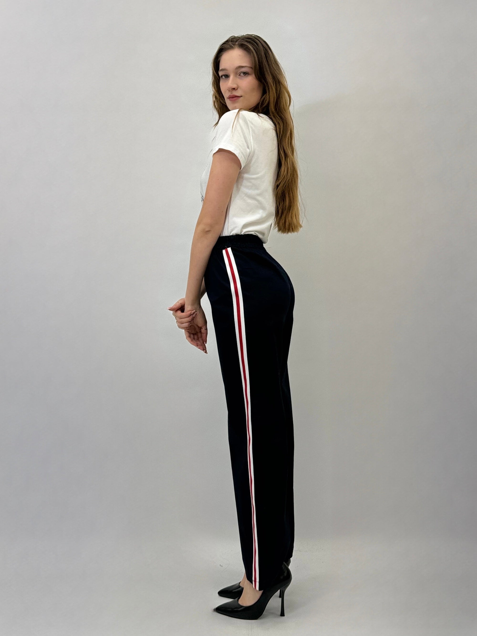 Pantaloni dritti con dettaglio laterale