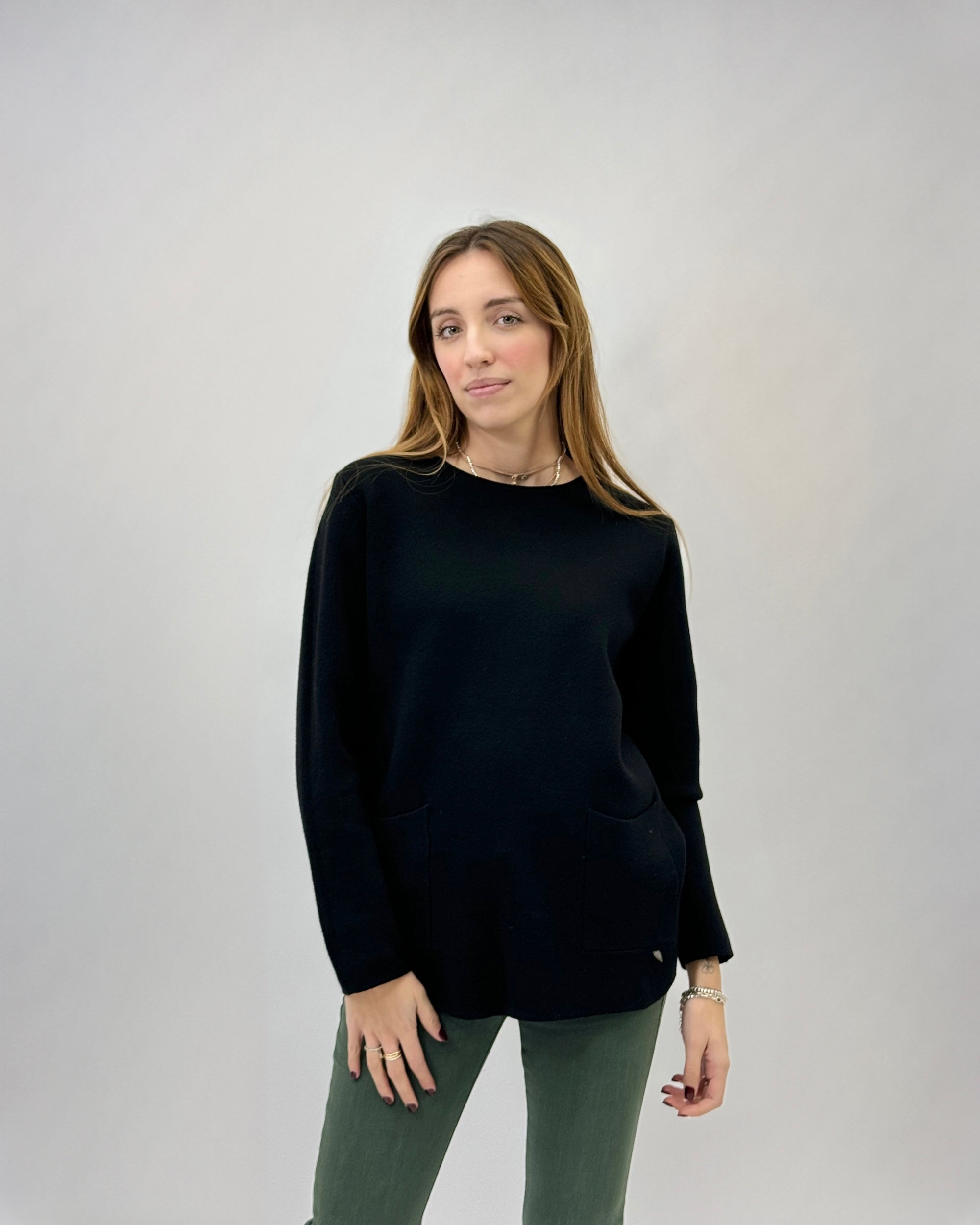 Pullover tinta unita ampio