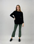 Maglione ampio con tasche frontali