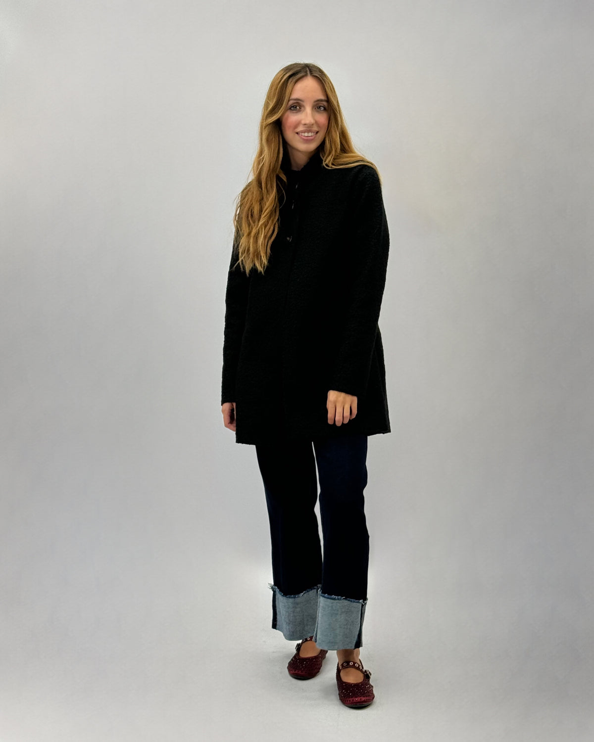 Cappotto Bouclé con Collo Alto e Bottoni Made in Italy