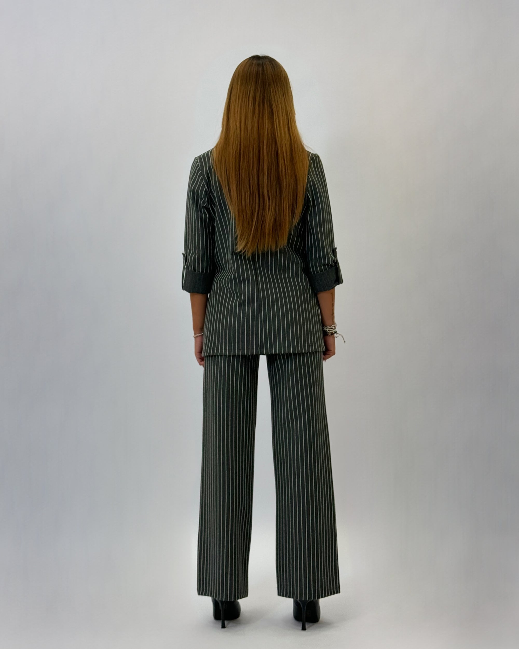 Completo giacca e pantaloni in punto milano