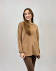 Maglione ampio con tasche frontali