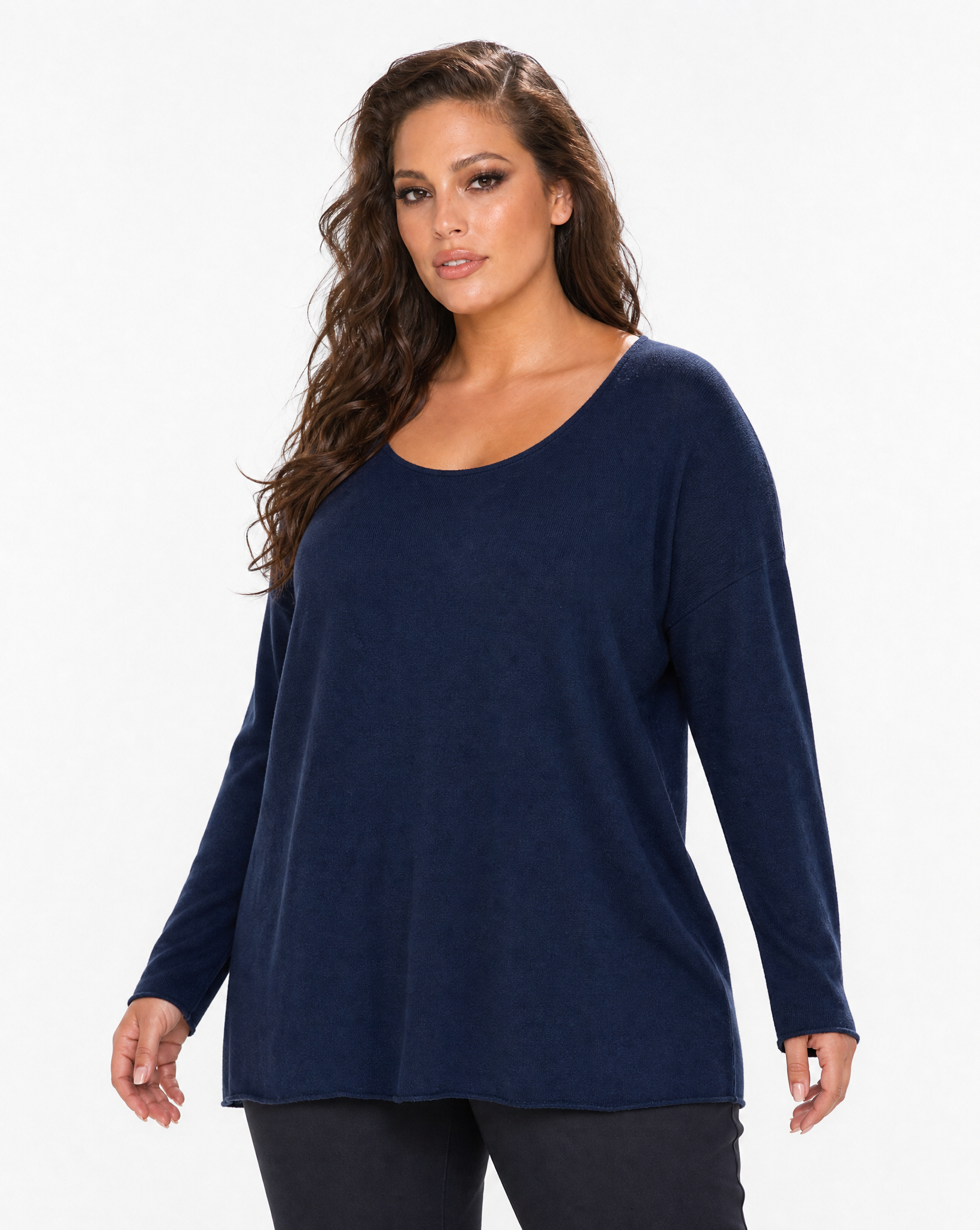Maglia curvy oversize in misto lana con scollo ampio