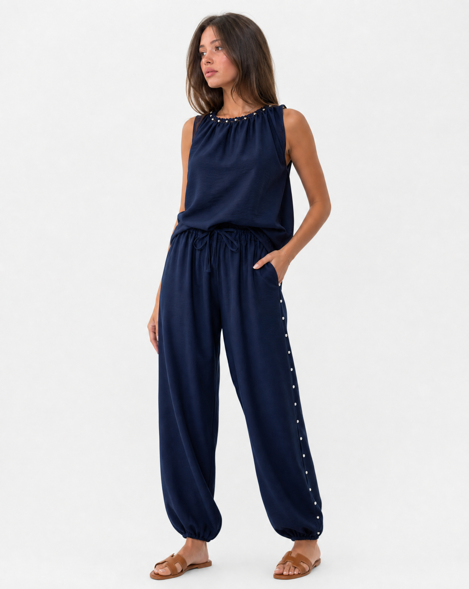 Completo Blusa e Pantaloni con Applicazioni