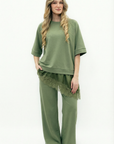 Completo Felpa e Pantaloni con Inserto in Pizzo – Eleganza Casual