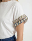 T-shirt in cotone con maniche ampie e ricami