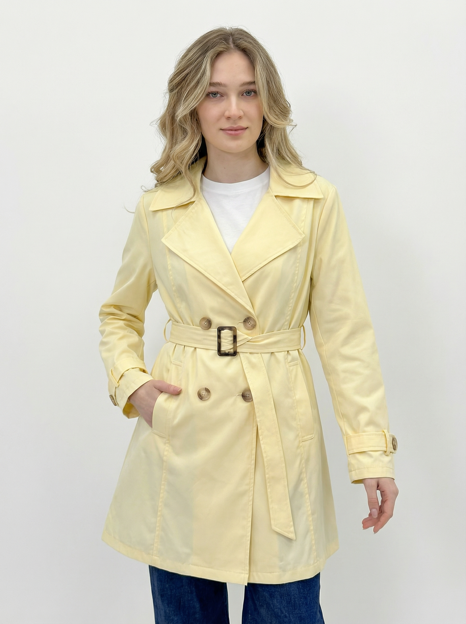 Trench doppiopetto con cintura