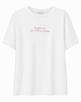 T-shirt donna con stampa “La felicità sta bene su tutto”