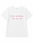 T-shirt con scritta "santa pazienza che non ho"