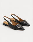 Slingback con Punta Affusolata e Fibbia Decorativa