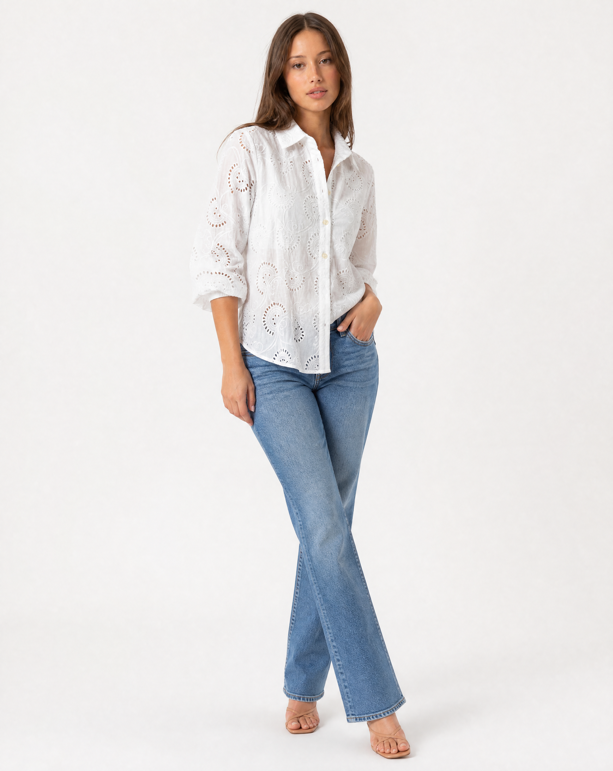 Camicia Bianca Sangallo con Ricami Traforati