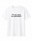 T-shirt “C’ho più sonno che sentimenti” 100% cotone