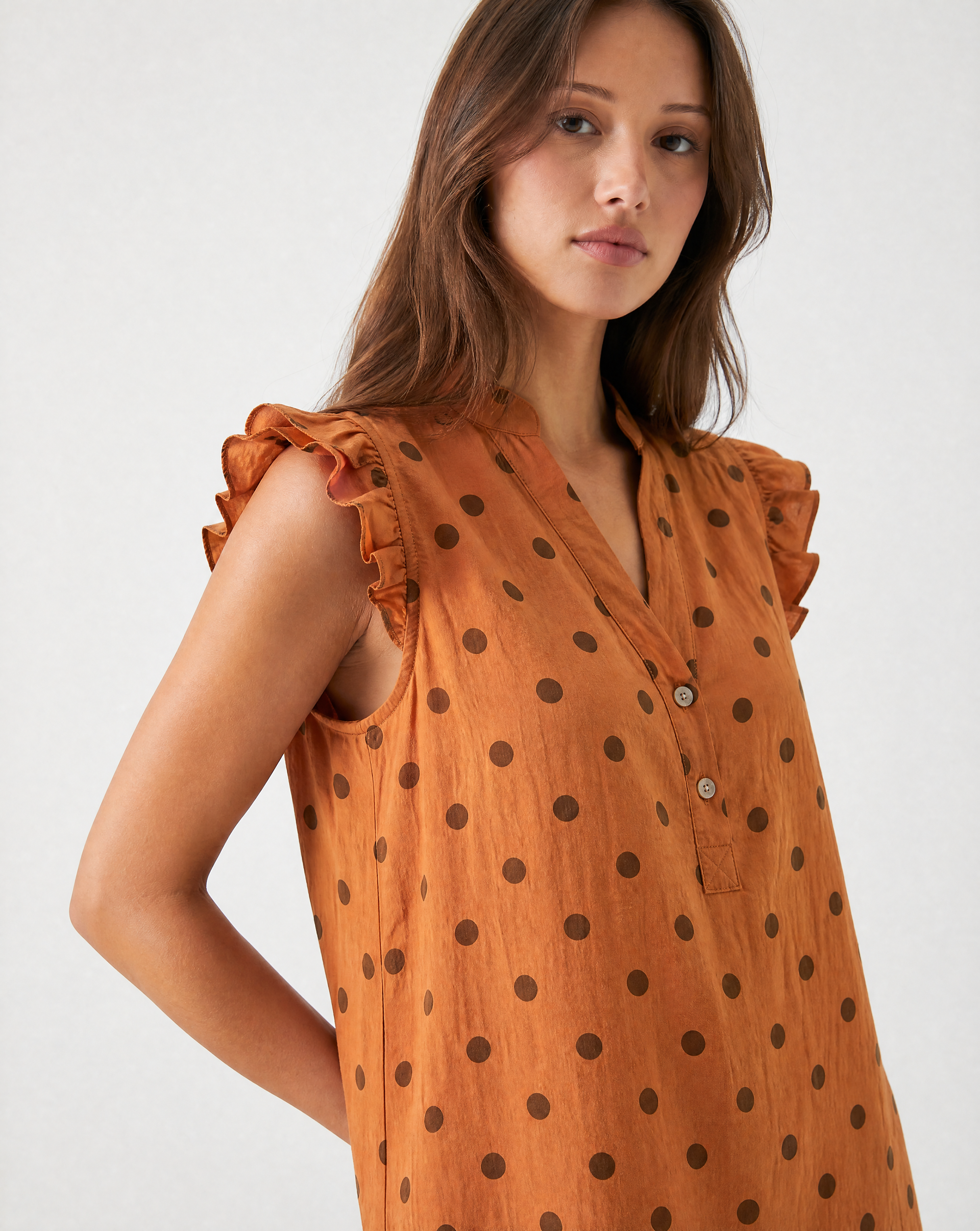 Blusa a Pois in Cotone con Volant