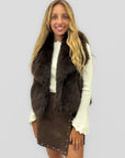 Gilet donna in ecopelliccia con ampio collo