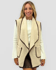 Gilet donna in maglia bouclé misto lana con bordi a contrasto