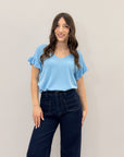 Maglia scollo a v e maniche volant