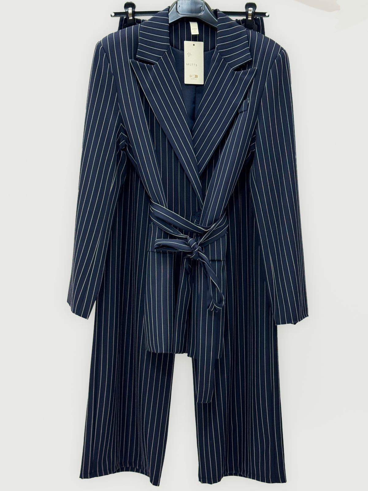 Completo donna gessato con blazer e pantaloni